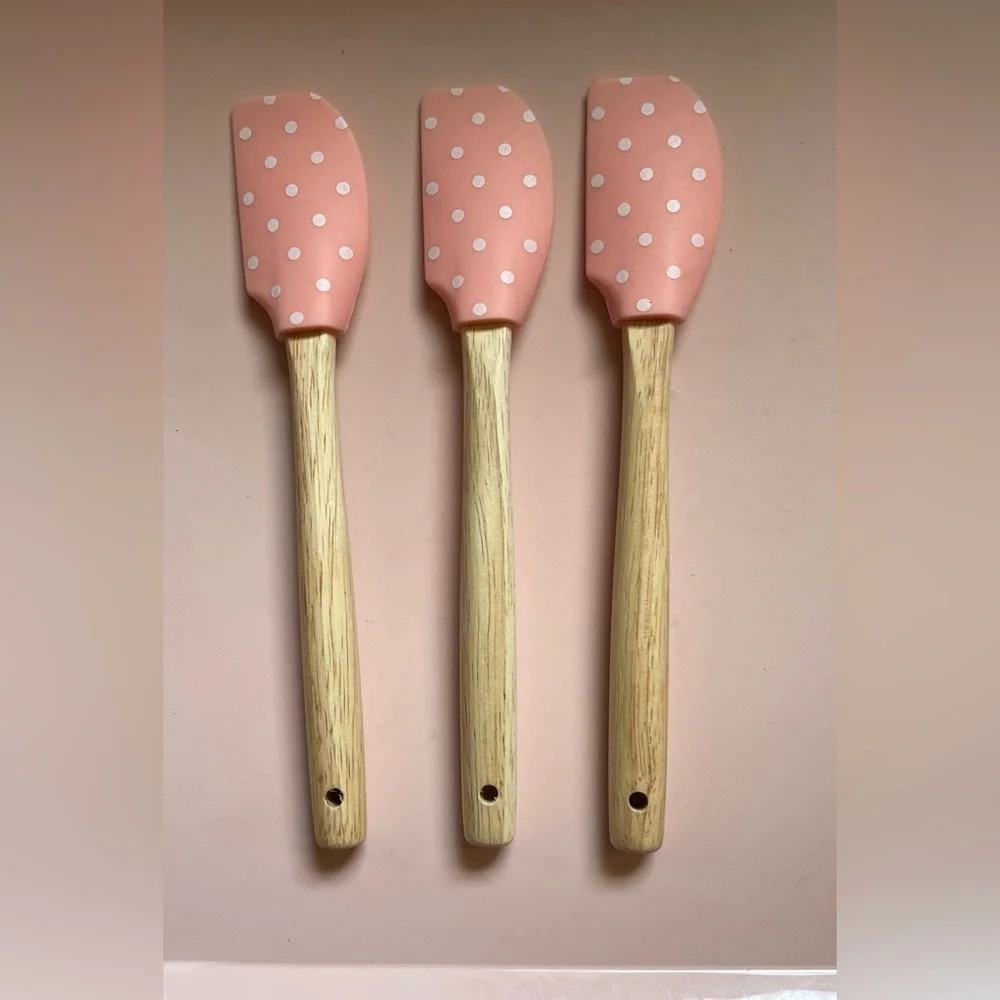 Pink Polka Dot MiniSilicone Spatula Set Of 3 With Measurement Conversion
